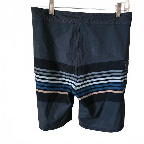 Rip Curl boy's Swim Trunks - Striped Board Shorts size 16 - Picture 2 of 5